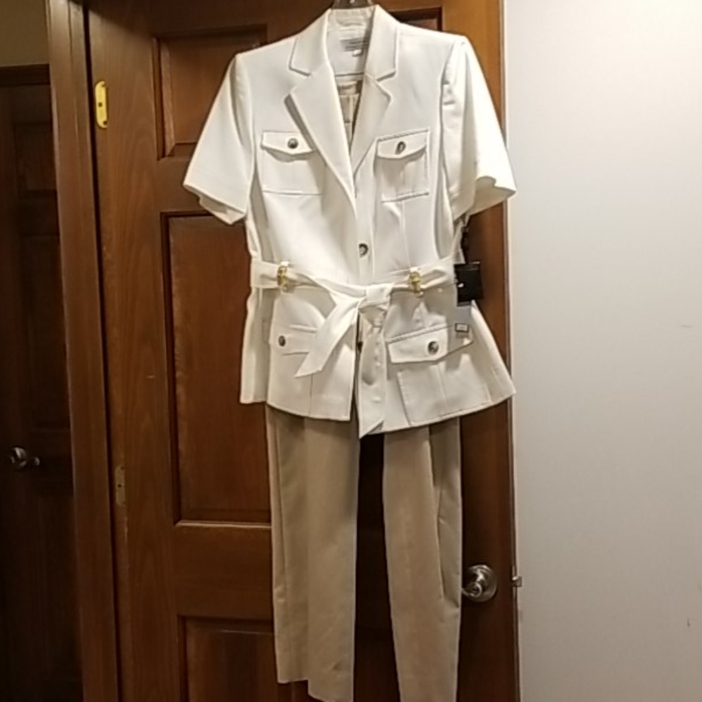 Pant Suit